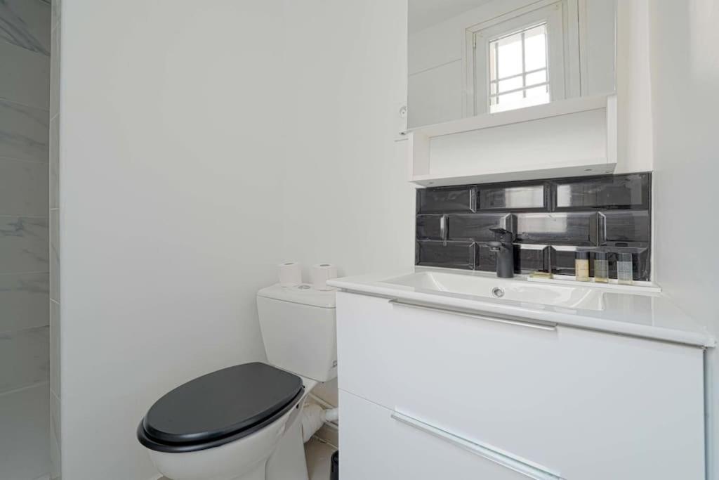 Charmant 2 Pieces A Issy- Les -Moulineaux Экстерьер фото