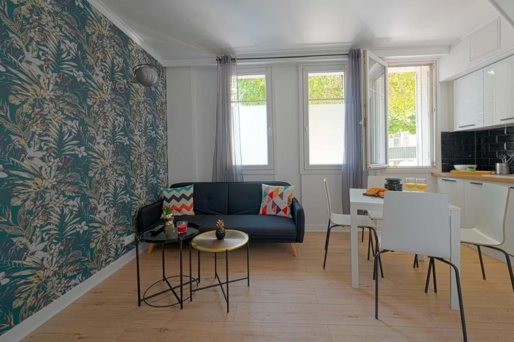 Charmant 2 Pieces A Issy- Les -Moulineaux Экстерьер фото